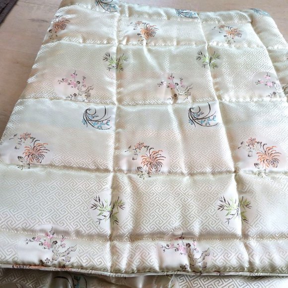 2 Custom Made Asian Theme Large Quilted Pillow Shams 26x47 Gold Embroidery - Picture 4 of 8